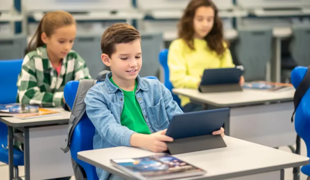The Role of Technology in Modern Education